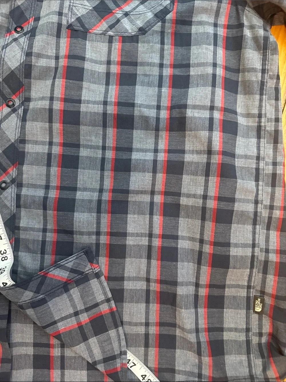 The North Face Short-Sleeve Snap button Shirt - Navy & Burgundy XL NWOT